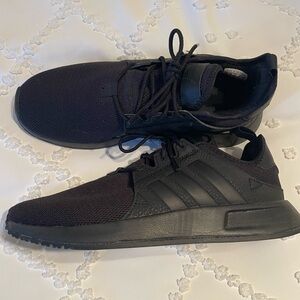 Adidas Men's Triple Black Sneakers